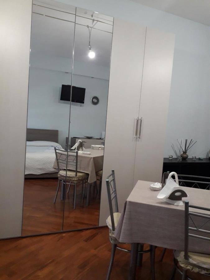 Monovano Eumorfia Apartment ทริจเจียโน ภายนอก รูปภาพ